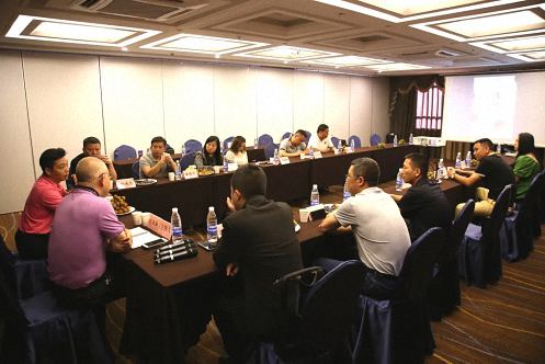云南分院總裁31班兩周年同學(xué)聚會(huì)，歡聚一堂，敘情誼，話未來(lái)！240.jpg