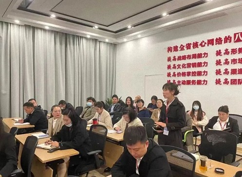 【企業(yè)走訪】——江西新商界校友單位江西好美控股旗下東方盛禮酒業(yè)有限公司487.jpg